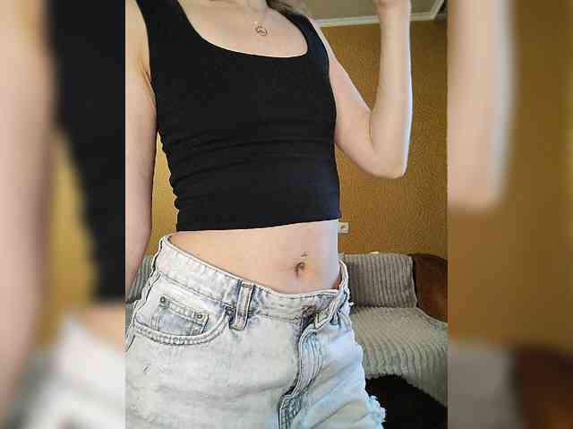 -Christina- webcam