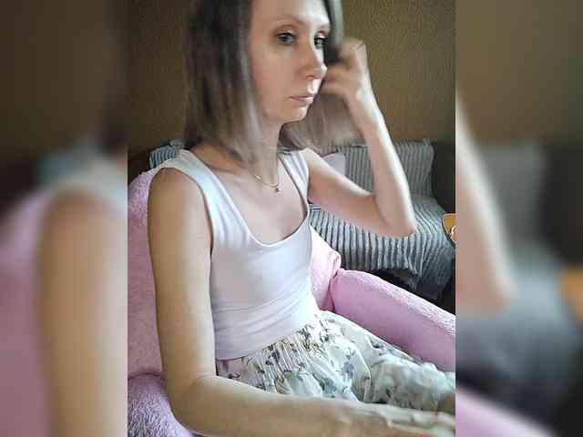 -Christina- webcam