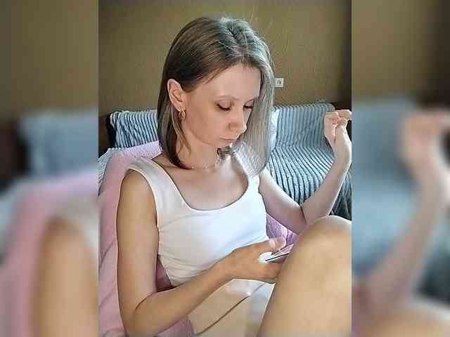 -Christina- webcam