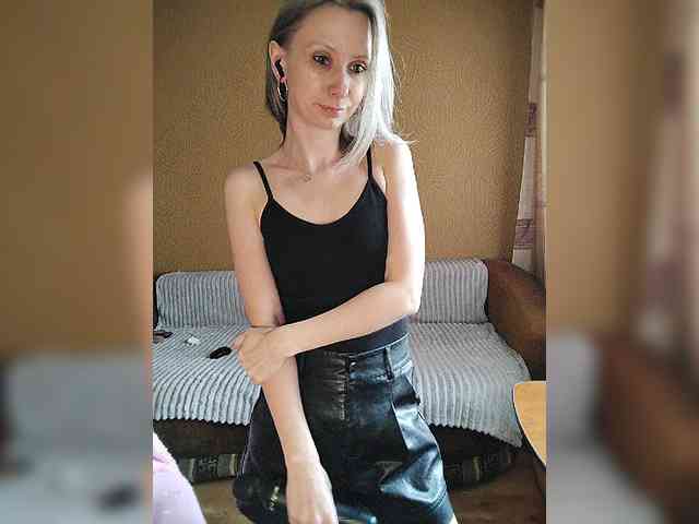 -Christina- webcam