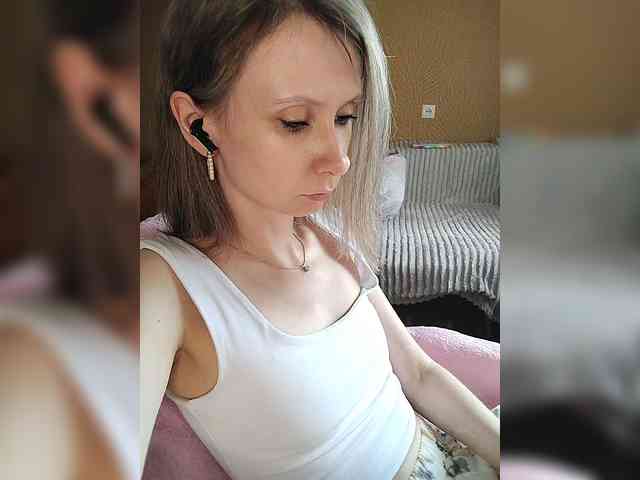 -Christina- webcam
