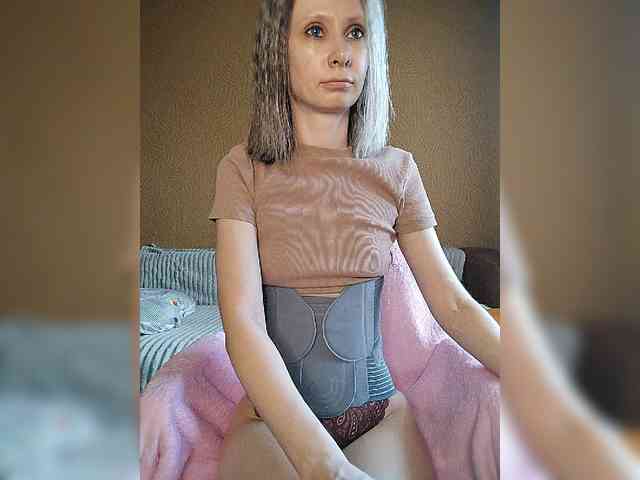 -Christina- webcam