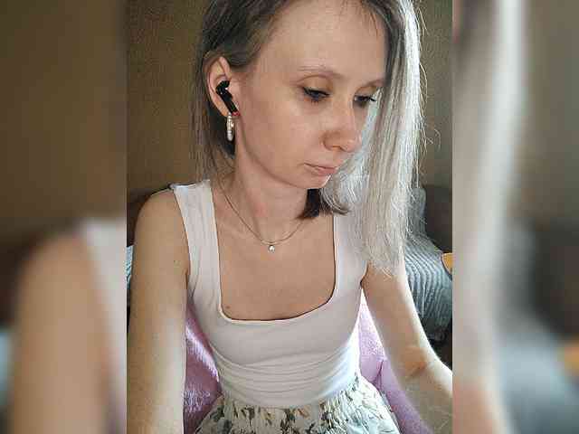 -Christina- webcam