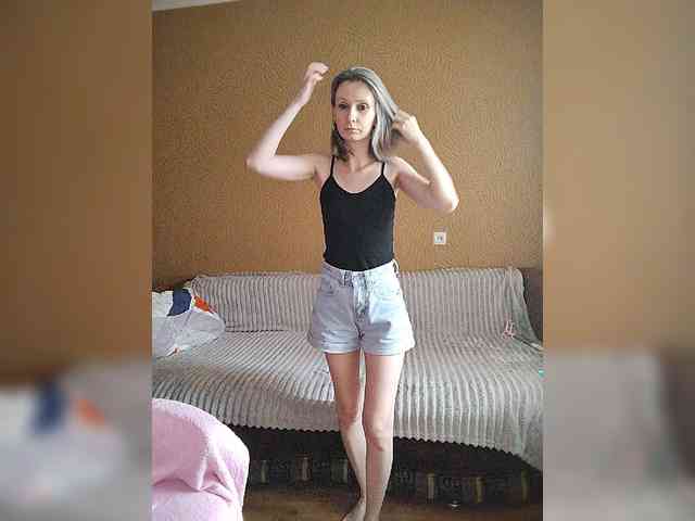 -Christina- webcam