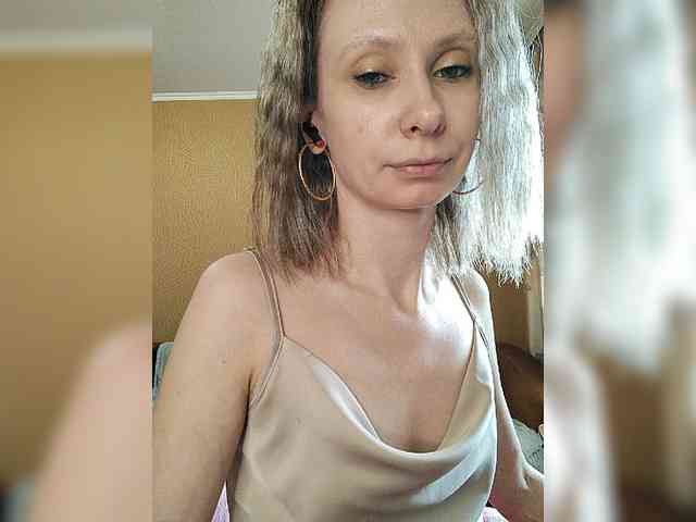-Christina- webcam
