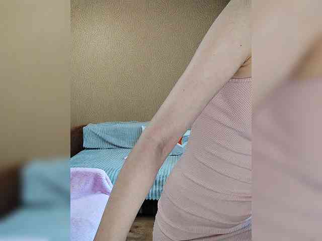 -Christina- webcam