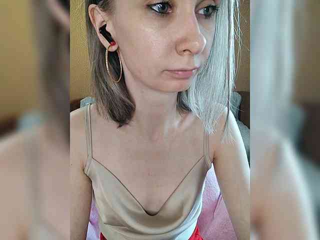 -Christina- webcam