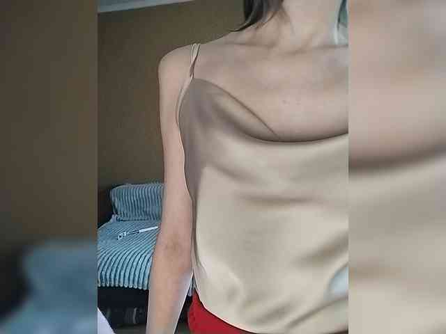 -Christina- webcam