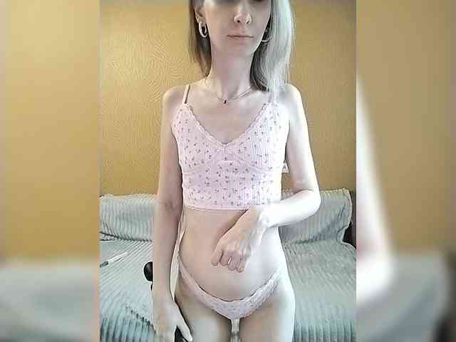 -Christina- webcam