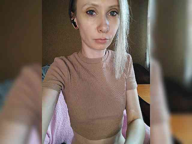 -Christina- webcam