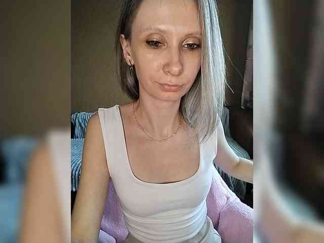 -Christina- webcam