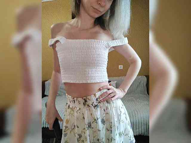 -Christina- webcam