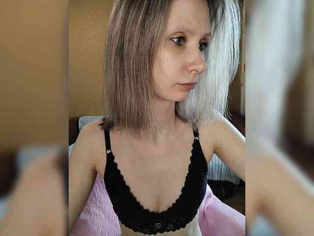 -Christina- webcam