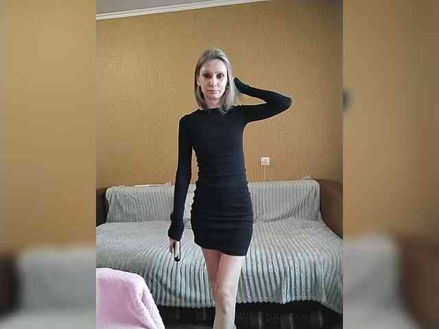 -Christina- webcam
