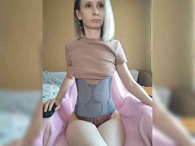 -Christina- webcam