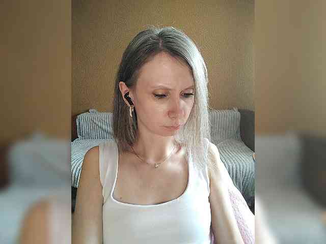 -Christina- webcam