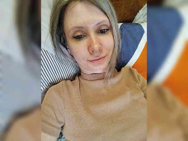 -Christina- webcam