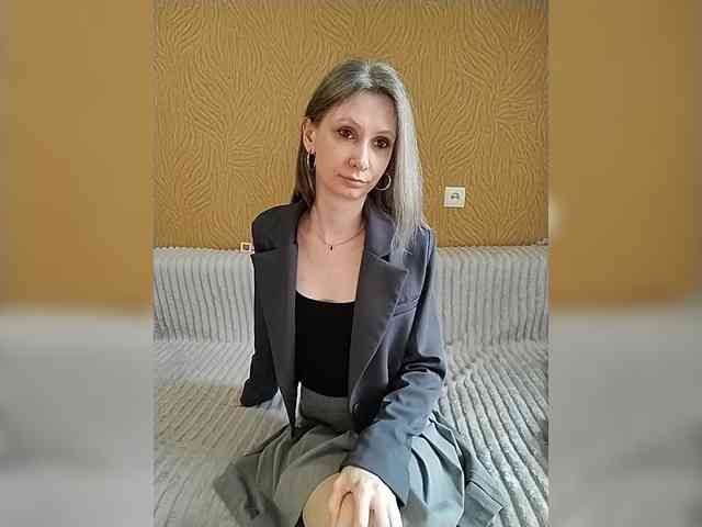 prettyKris Live Webcam on BongaCams