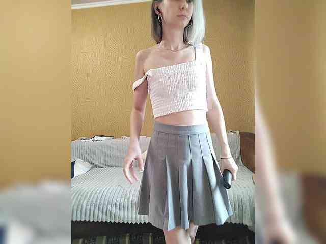 -Christina- webcam