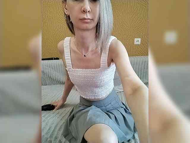 -Christina- webcam
