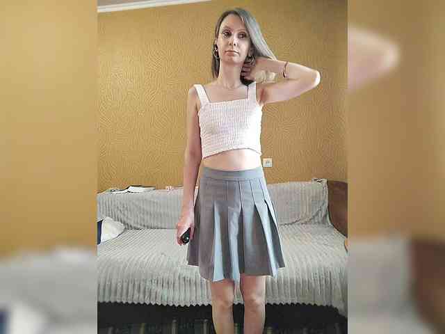 -Christina- webcam