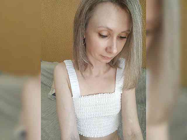 -Christina- webcam