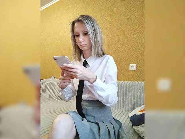 -Christina- webcam