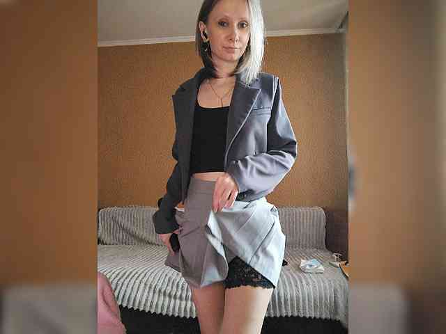 -Christina- webcam