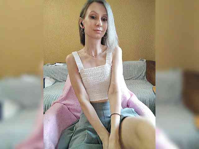 -Christina- webcam