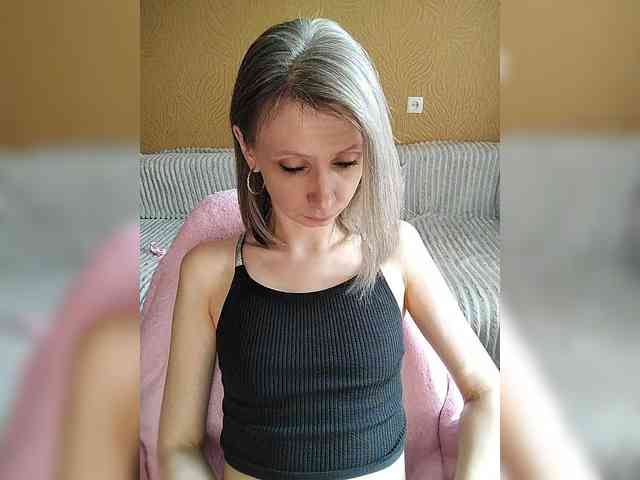 -Christina- webcam