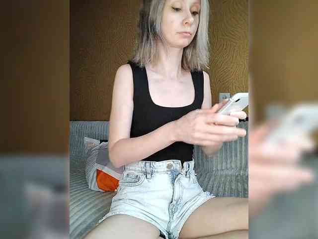 -Christina- webcam