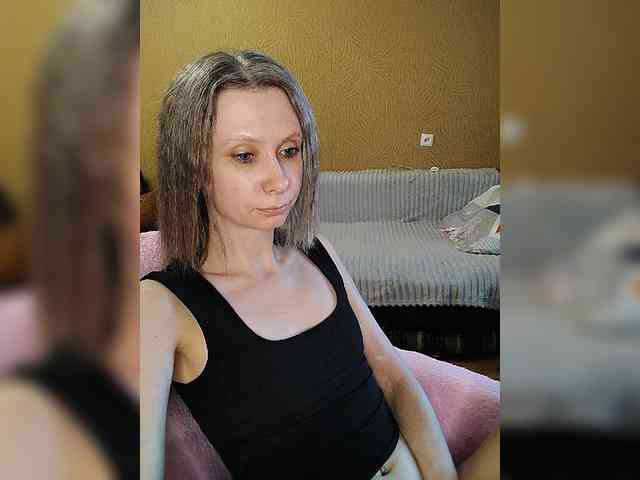 -Christina- webcam