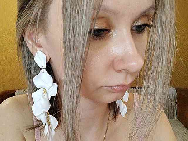 Модель: -Christina-