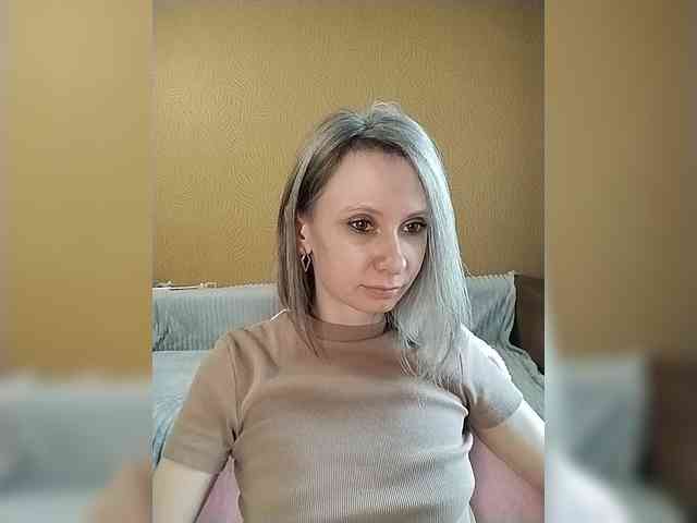 -Christina- webcam