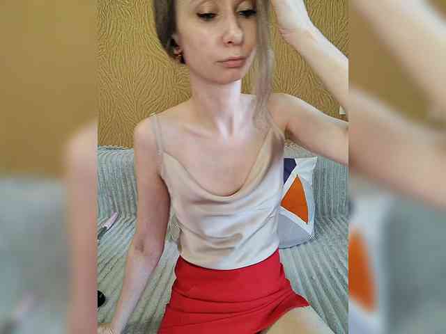 -Christina- webcam