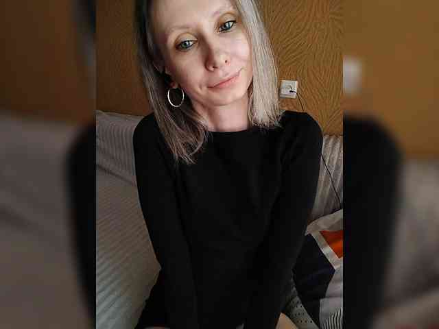 -Christina- webcam