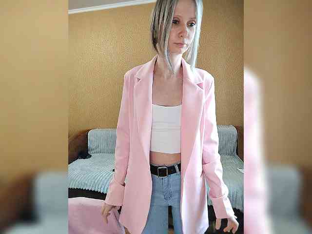 -Christina- webcam