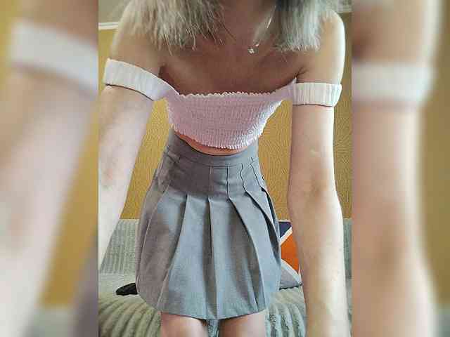 -Christina- webcam