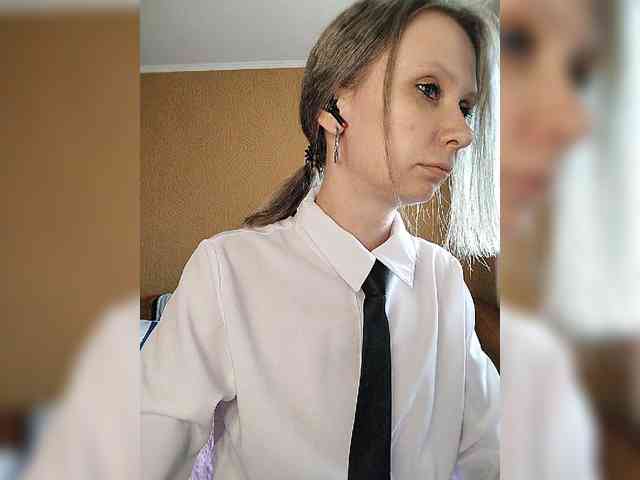 -Christina- webcam
