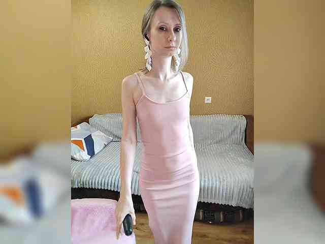 -Christina- webcam