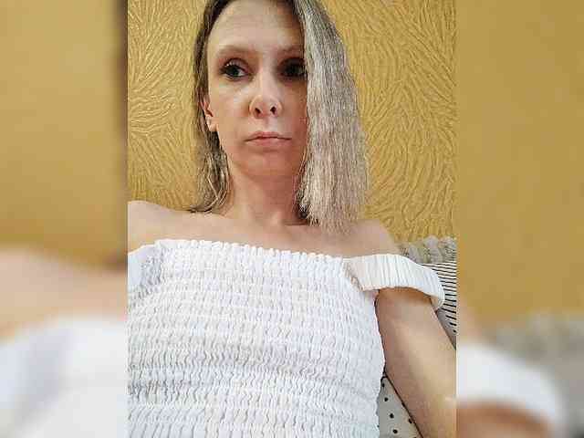 -Christina- webcam