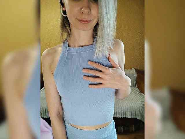 -Christina- webcam