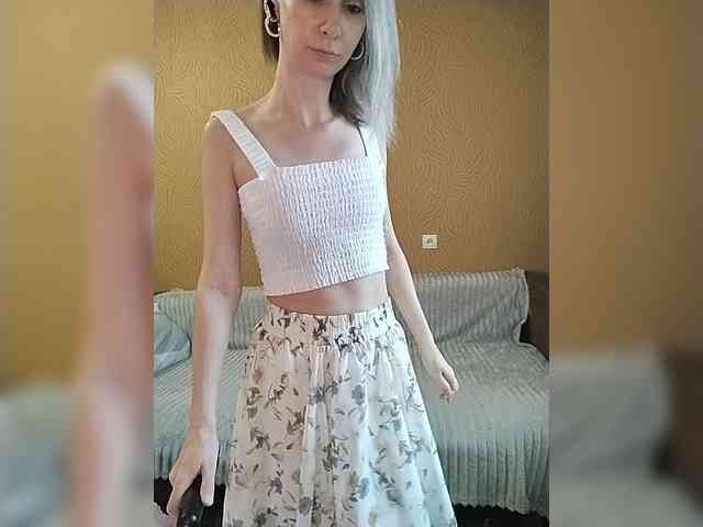 -Christina- webcam