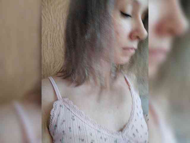 -Christina- webcam