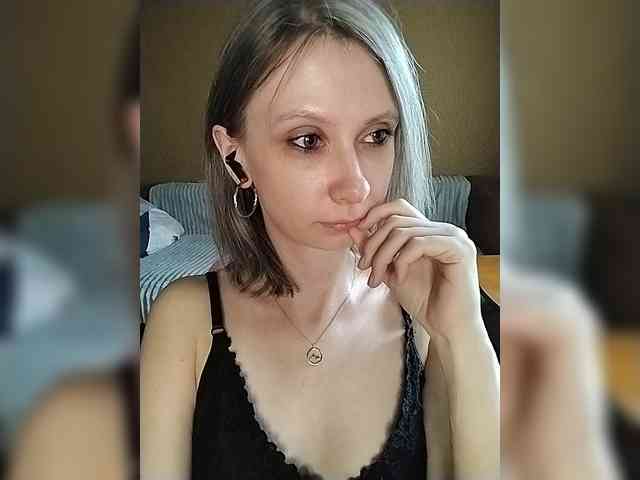-Christina- webcam