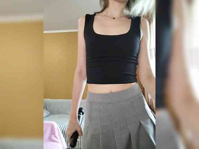 -Christina- webcam