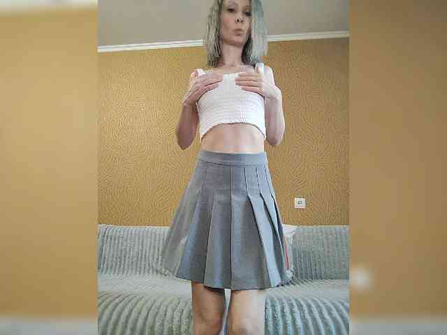 -Christina- webcam