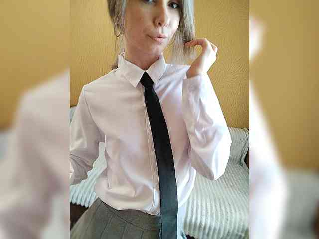 -Christina- webcam