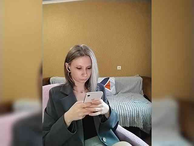 -Christina- webcam