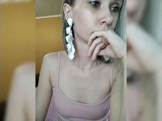 Модель: -Christina-